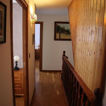 Casa Rural Cares Santa Maria de Valdeon ภายนอก รูปภาพ