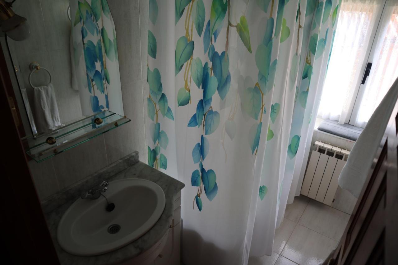 Casa Rural Cares Santa Maria de Valdeon ภายนอก รูปภาพ